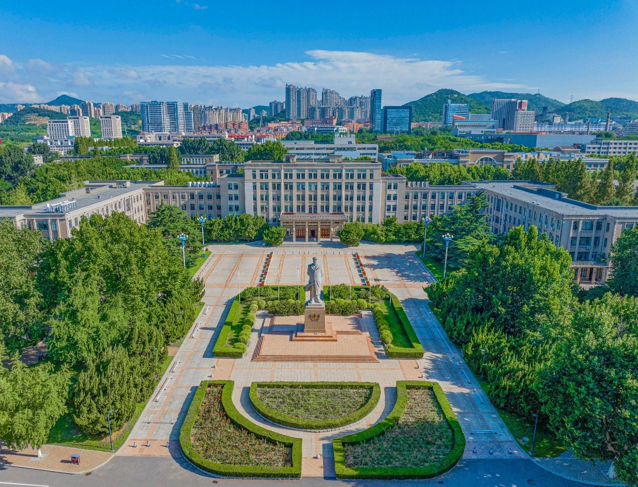 Dalian University of Technology campus